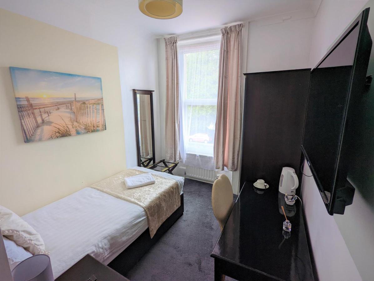 Cecil Court Hotel Bournemouth Ngoại thất bức ảnh